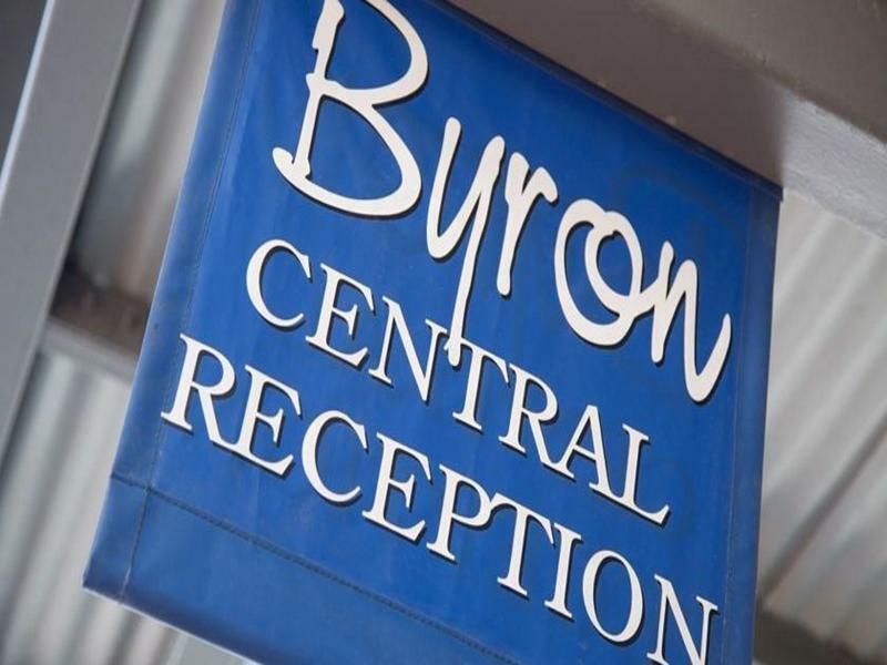 Byron Central Apartments Байрон-Бей Екстер'єр фото